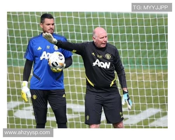 拉斐尔与罗梅罗激战落幕双方均遭KO引发热议 拉斐尔与罗梅罗激战落幕双方均遭KO引发热议