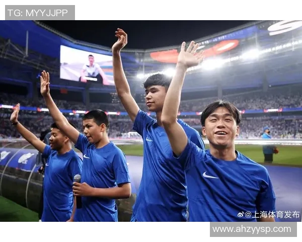 申花与上港历史交锋比分回顾及精彩瞬间分析