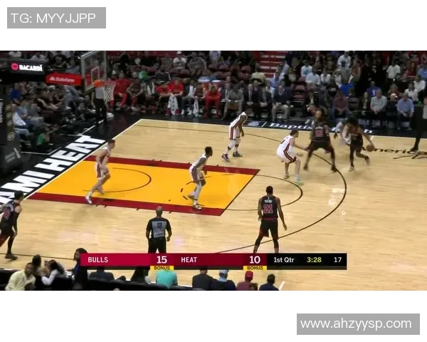 热血对决勇士与公牛的精彩NBA之战让你无法自拔