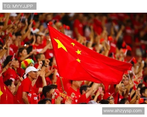 中国足球迎战伊朗队全力争胜展现实力与斗志的精彩对决 中国足球迎战伊朗队全力争胜展现实力与斗志的精彩对决